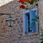 Photo rustic outdoor wall light